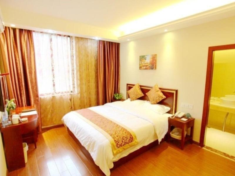 Greentree Inn Shanghai Hongqiao Metro Station Express Hotel Dış mekan fotoğraf